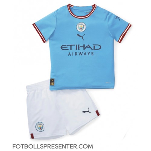 Manchester City Hemmatröja Barn 2022-23 Kortärmad (+ korta byxor)